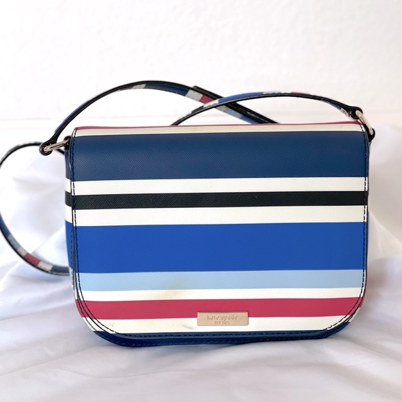 Kate Spade Laurel Way Crossbody/Wallet Bundle - Picture 5 of 15